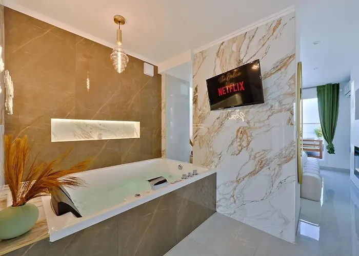 Luxury Dolce Jacuzzi * Alfortville